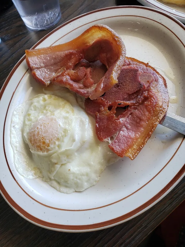 Two Eggs & Choice of Bacon